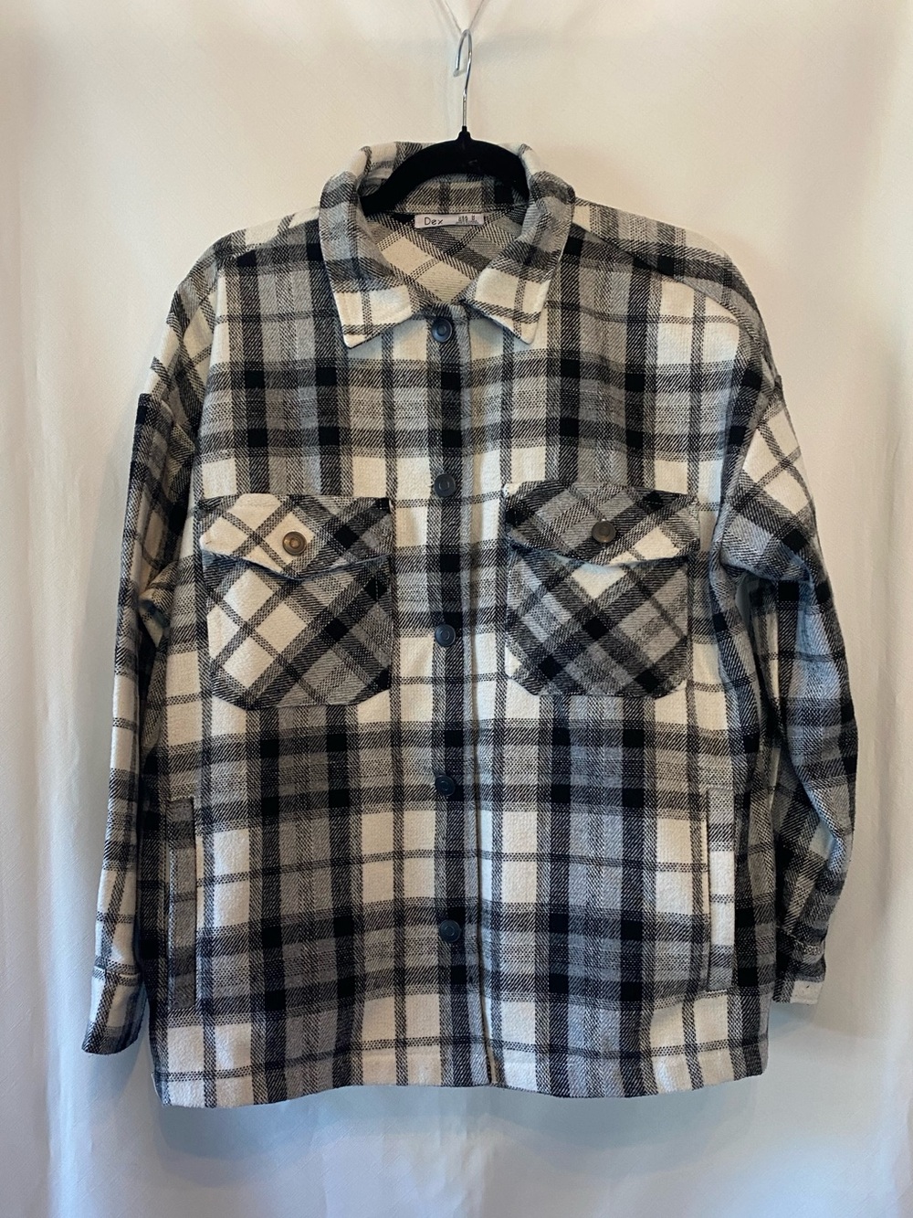 Dex Women's Cabincore Black & Cream  Plaid Button-Front Shacket MD Cozycore